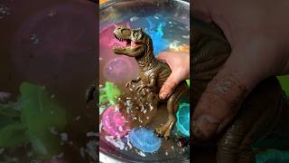 T-Rex satisfying mud asmr
