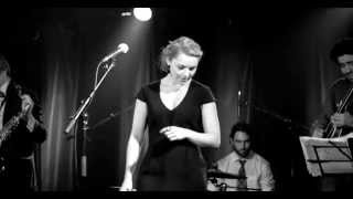 Marie-Louise Desage - "Home (When Shadows Fall)" @ Cafe Petit Campus - Montreal chords