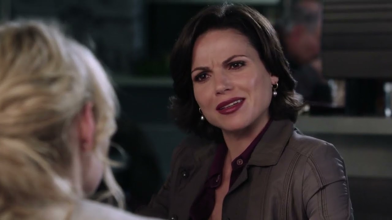 OUAT 1x04 -Regina questions Emma about her background | Swanqueen scenes HD