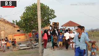 Nyongkolan seru bersama Rama Band di lungkak