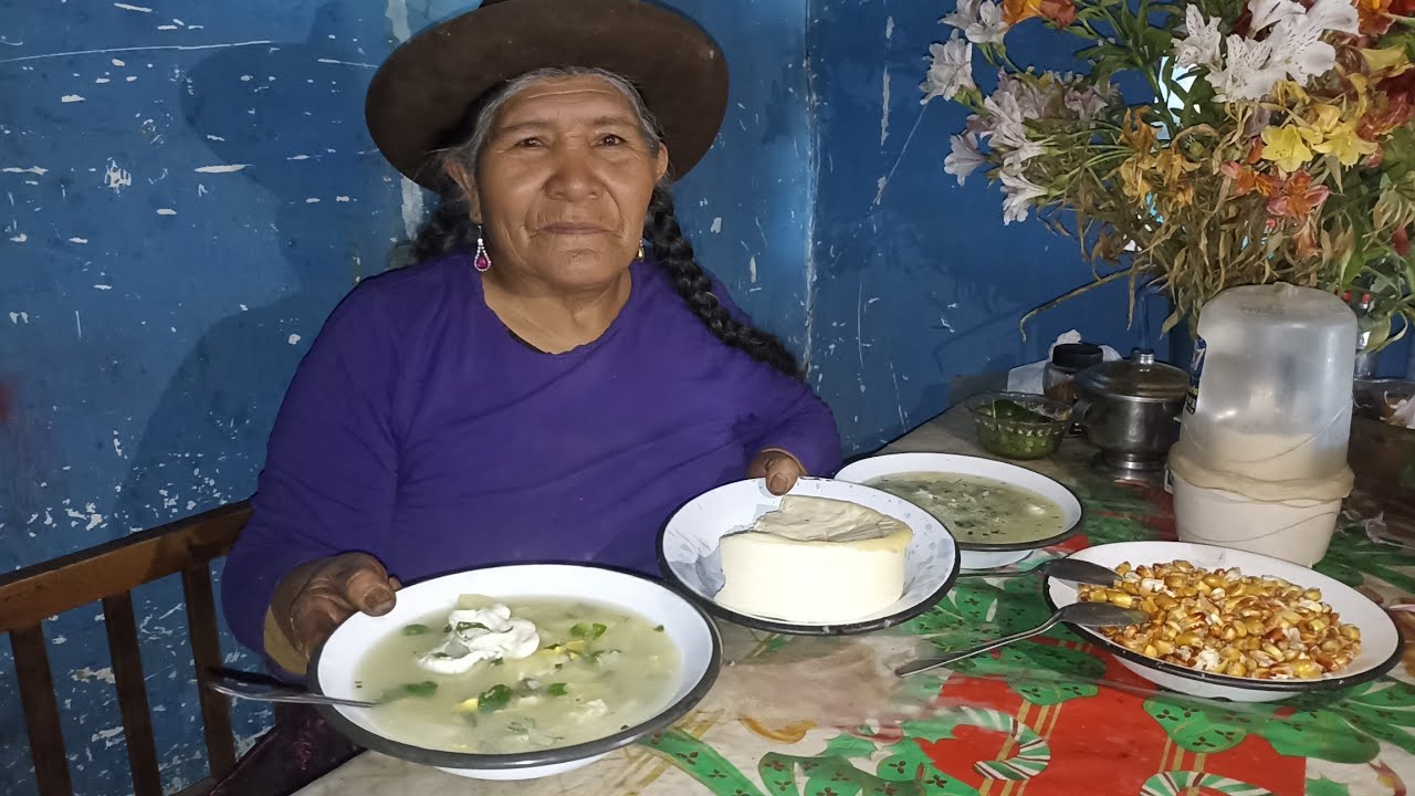 Papa Cashqui con bastante Queso y Cancha / Estilo Ancash