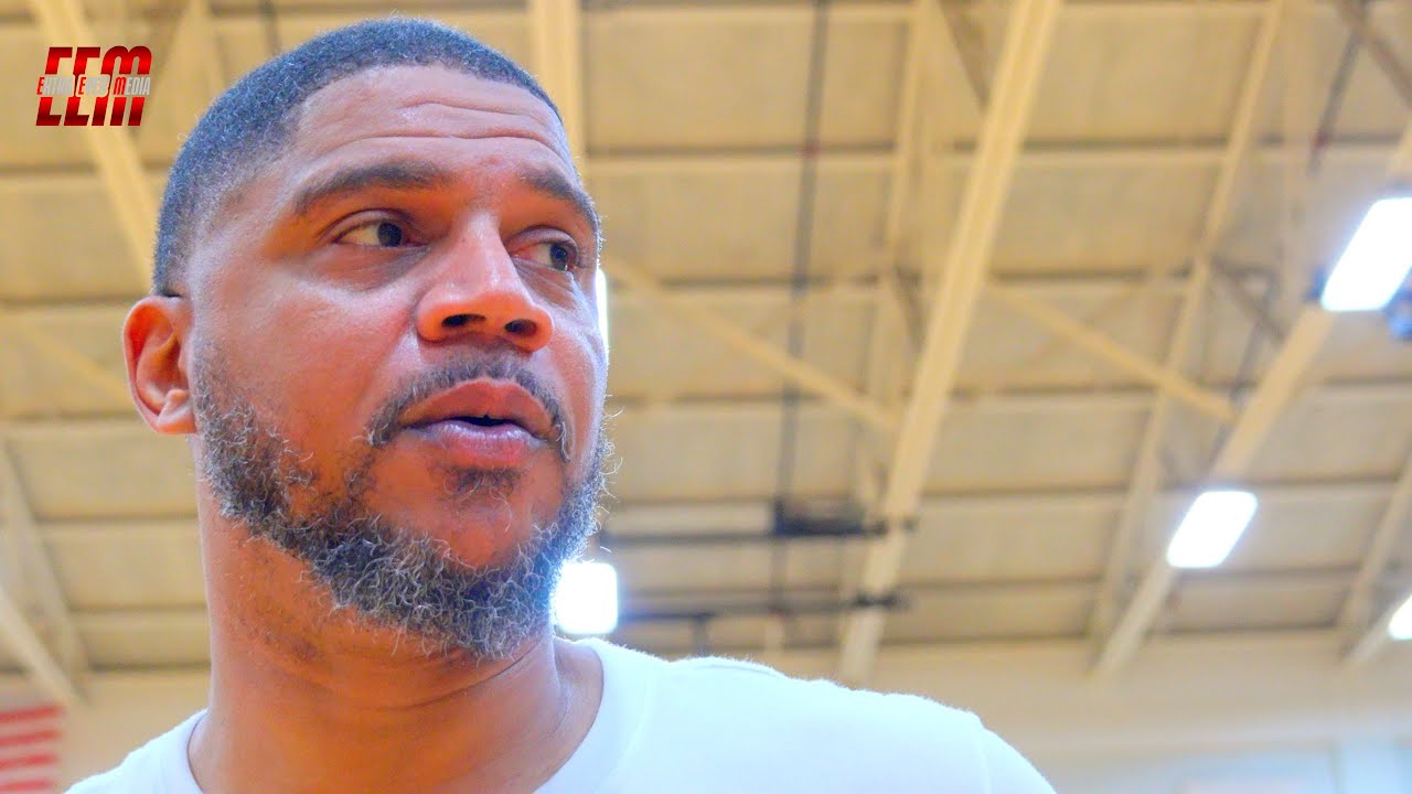 NBA PRO MO TAYLOR PULLS UP TO HIGHTOWER HIGH SCHOOL AND GIVES A COLLEGE