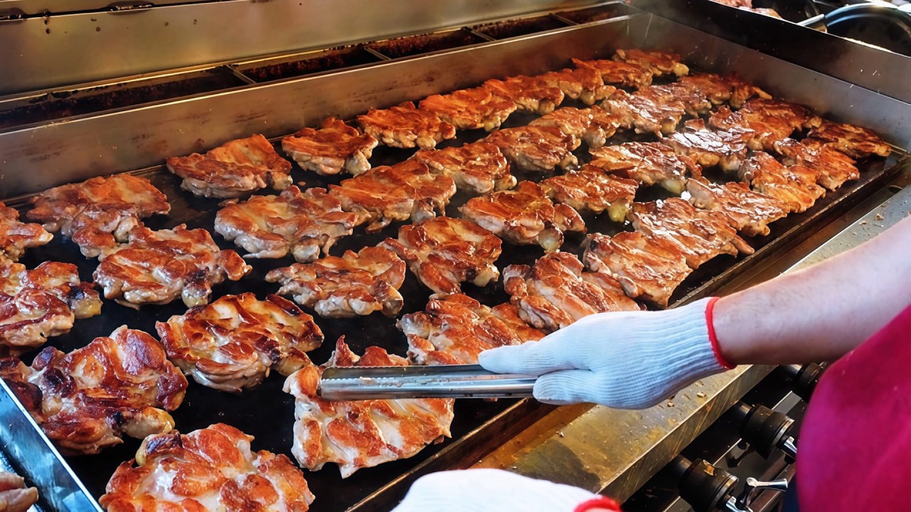 高雄美食懶人包！150元鐵板雞腿排、4盎司龍蝦堡、滑嫩蛋包飯吃不停