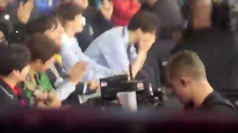 BTS react to Artists intro + ARMY scream BBMAS 2018