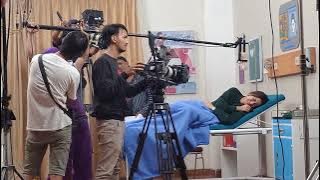 Novia menangis terisak isak..