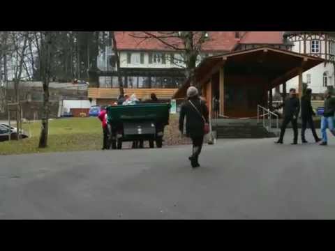 Video: Jak Se Dostat Do Neuschweinstein