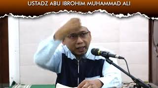1 Menit Bermanfaat : MODEL RAMBUT YANG NYUNNAH | Ustadz Abu Ibrohim Muhammad Ali