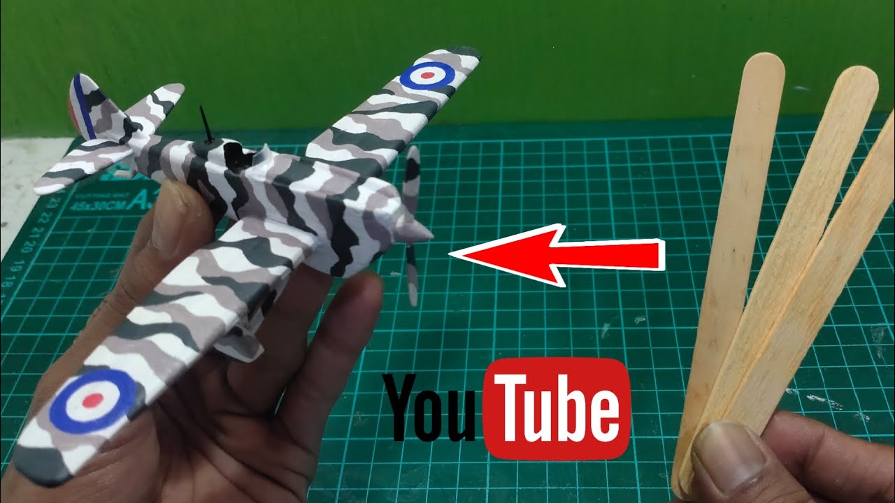 The Dewoitine D-501 French fighter 1933.