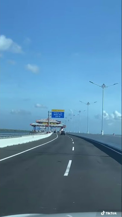 Tol Nusa Dua, Bali, Indonesia