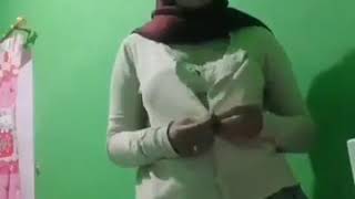 jilbab buka baju part 1