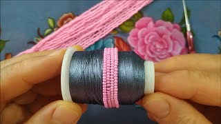 64 Tek Sırada Giden Şık Bir Model Kum Boncuklu Tığ Oyası