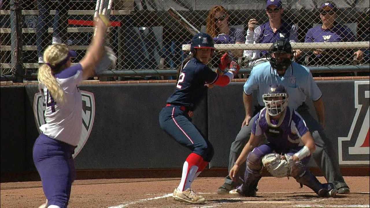 Highlight No. 5 Arizona softball erupts for 8 runs in 1st inning vs