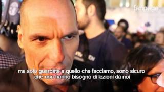 Grecia, Varoufakis: "Gli italiani chiedano a Renzi rispetto per la nostra democrazia"