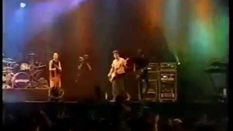 Garbage - Only Happy When It Rains (Pinkpop Festival 1998)