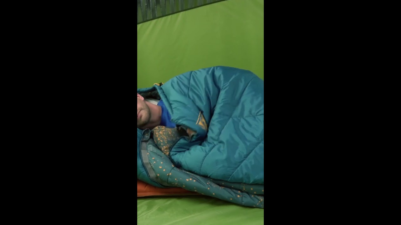 TOP 5 Best Sleeping Bags For 2022 Stay Cozy While Camping Shorts