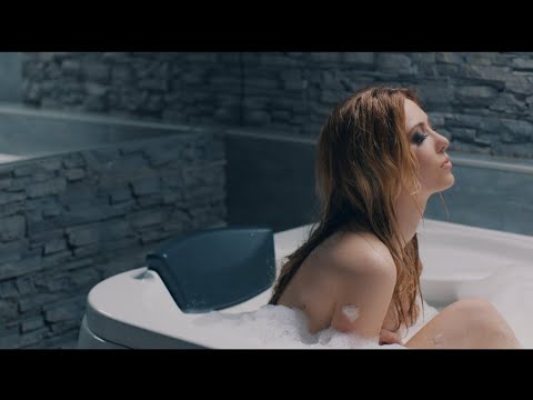 LIDIJA BACIC LILLE-OD LJUBAVI PIJANA (Official Video 2016)