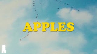 Rocco - Apples