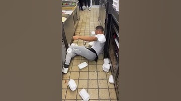 Ronaldo’s New Job Goes WRONG... 💀🥙 #Shorts