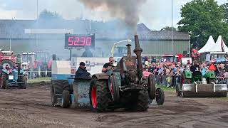 Lanz Bulldog trekkertrek tractor pulling Historisch Festival Panningen 2023 tractor HMT