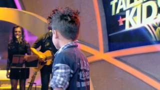 Programa Raul Gil - Alexandre Nunes (Fio de Cabelo) - Jovens Talentos Kids 2013 chords