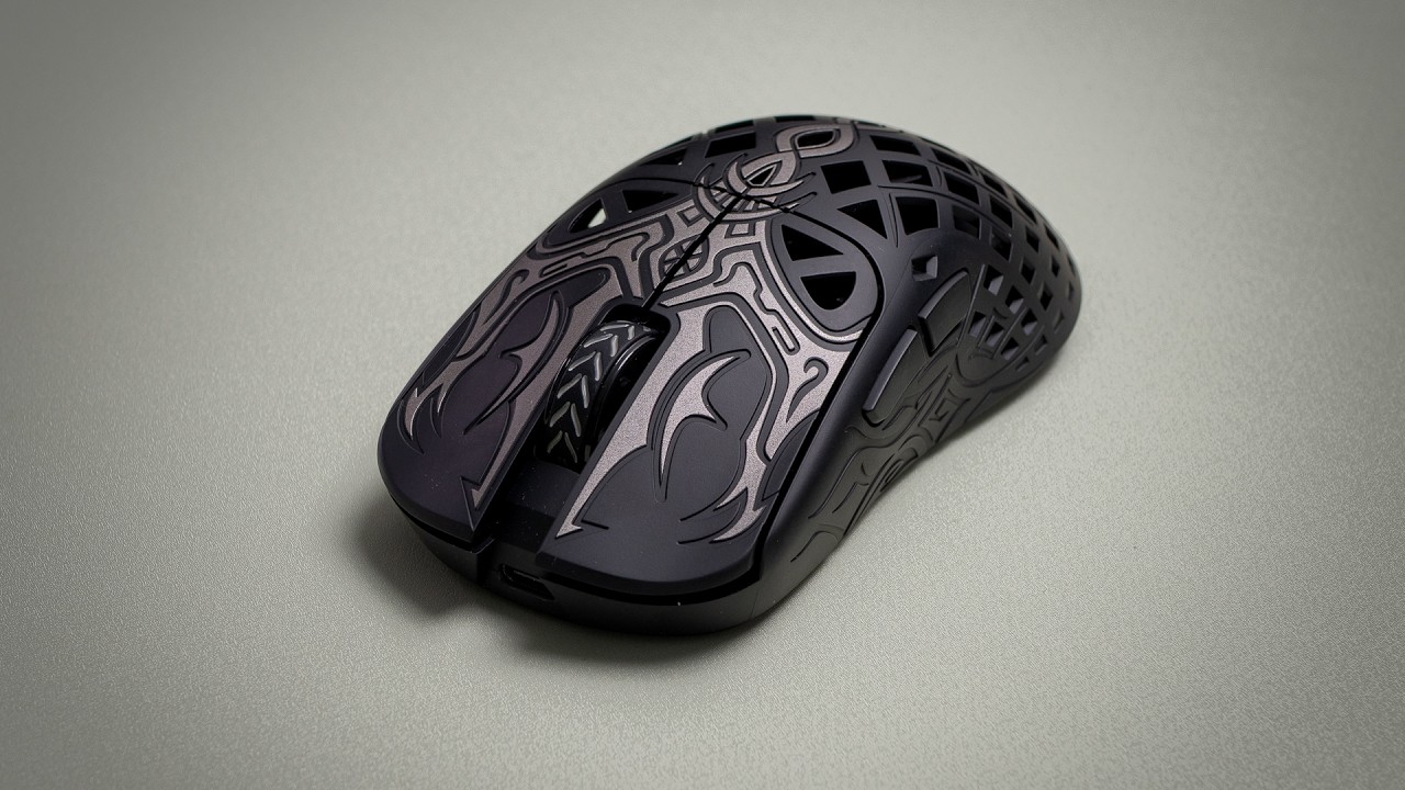 Waizowl Triaina - Carbon Fiber Done Right? - YouTube