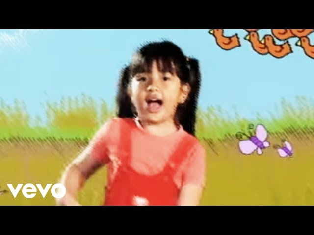 Tasya - Paman Datang (Video Clip) class=