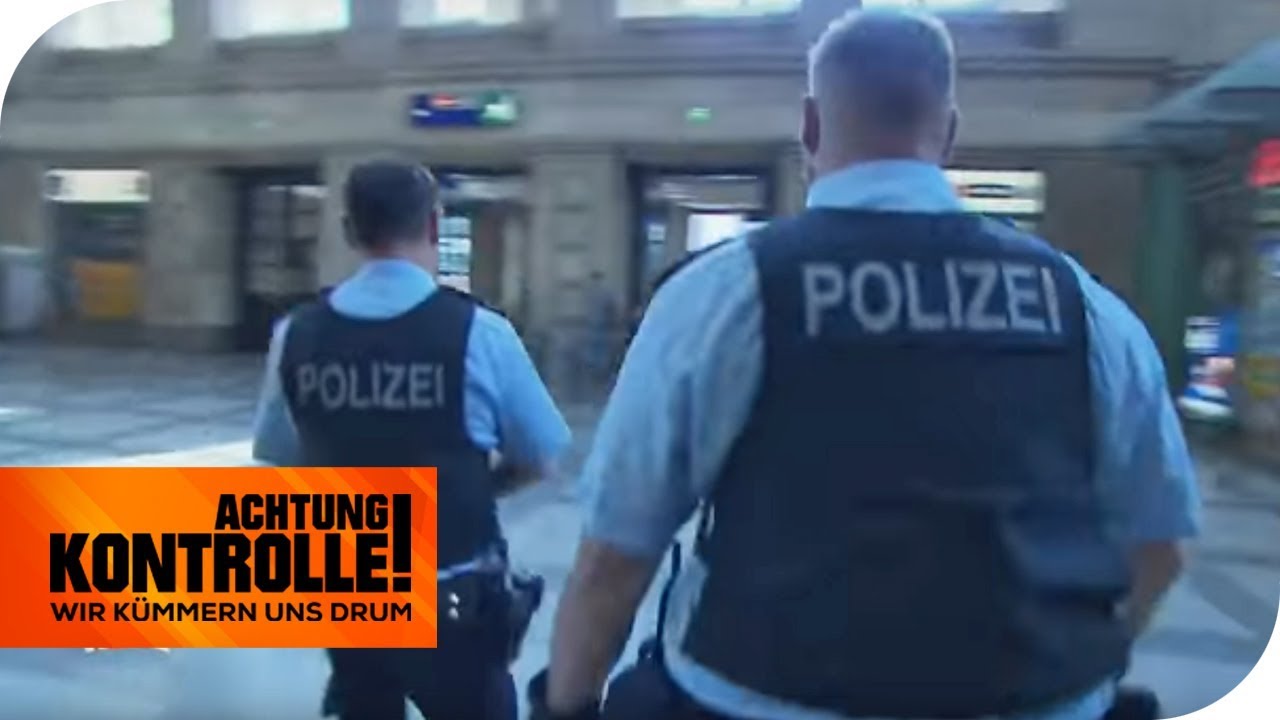 Notruf für die Bundespolizei: Bedrohung durch Mann mit Messer! | Achtung Kontrolle | kabel eins