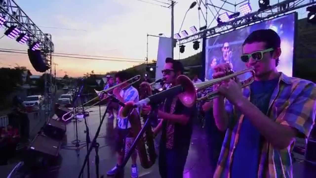 astuta santaferia videoclip oficial youtube astuta santaferia videoclip oficial youtube
