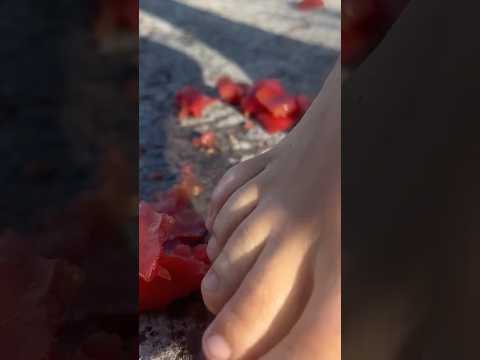 Is it really possible to have fun barefoot?