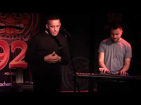 Dermot Kennedy "Moments Passed" (Live in Sun King Studio 92 Powered By Teachers Credit Union)