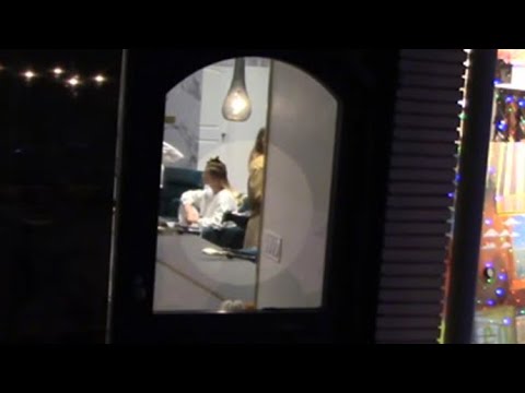 Hailey Baldwin Gets Pissed At Photographers For Filming Her Getting Extensions At The Hair Salon