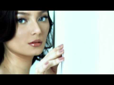 RobinHood feat Asmirandah - Salahkah Kita