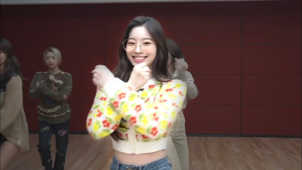 TWICE Dahyun 「I Can’t Stop Me 」Dance Practice Focus/Fancam - YouTube