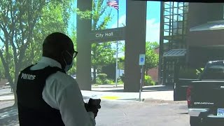 Citizen Review Board tries out Orlando police simulator