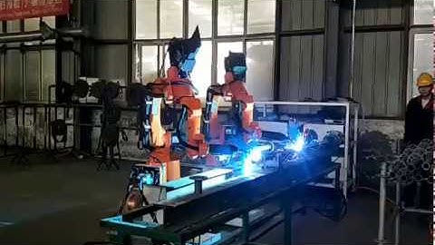 AdTo  Group use ROBOTS to Manufacture Rinklock Standard