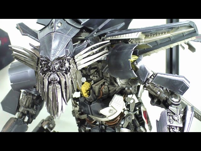 トランスフォーマー/リベンジ』ジェットファイヤー：DLX Jetfire from