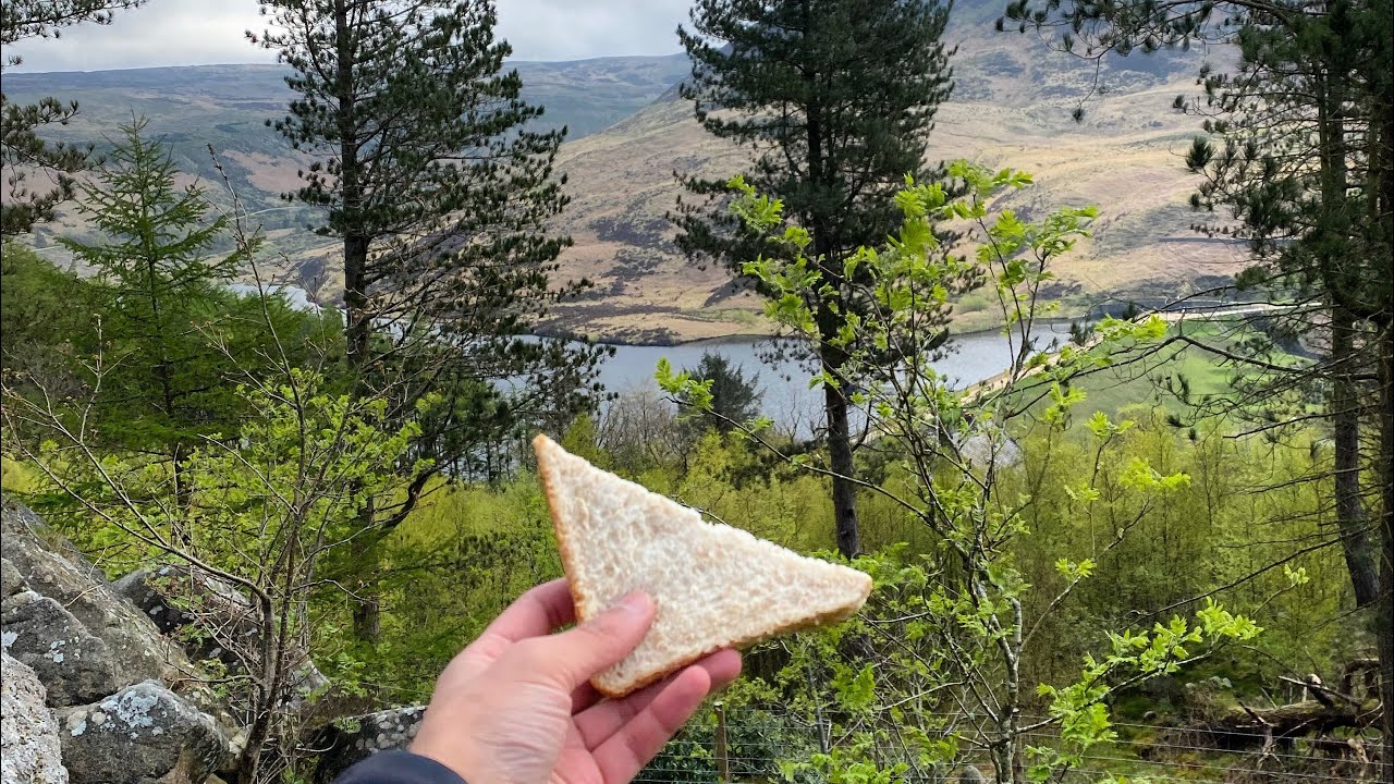 Hiking Vlog + 5K Run At Dovestone Reservoir (Views Over Manchester)
