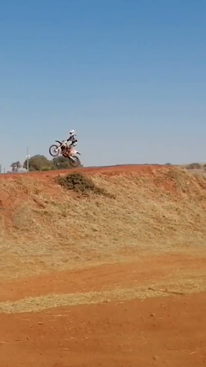 #borc Bloemfontein #ktm#offroad #supercross #motocross#msa #ama#32m ski jump on a ktm 85