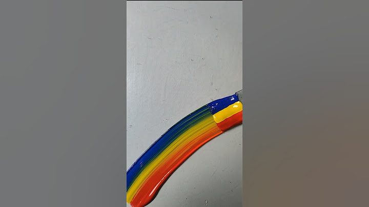 Let's paint a mirror with primary colors using a big brush 🖌️#trendingart#colors#viralart#artistomg