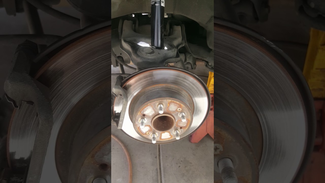 2008 Honda Accord Wheel bearing noise part 1 - YouTube