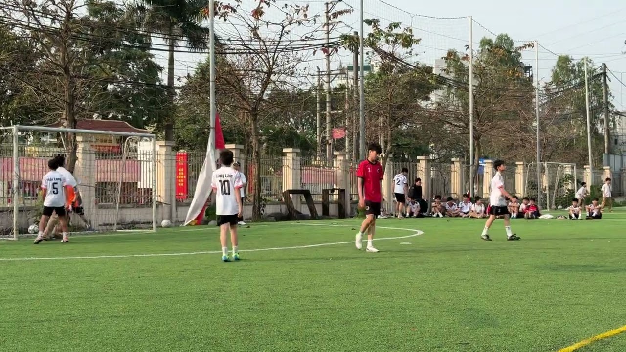 Giải bóng đá HS 7A1 vs 7A4 (2025-2026)