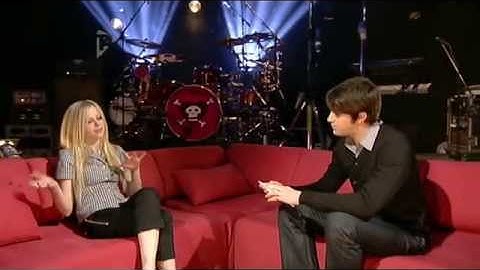Avril Lavigne — Interview T4 Special 2007 — Part I [RUS SUB]
