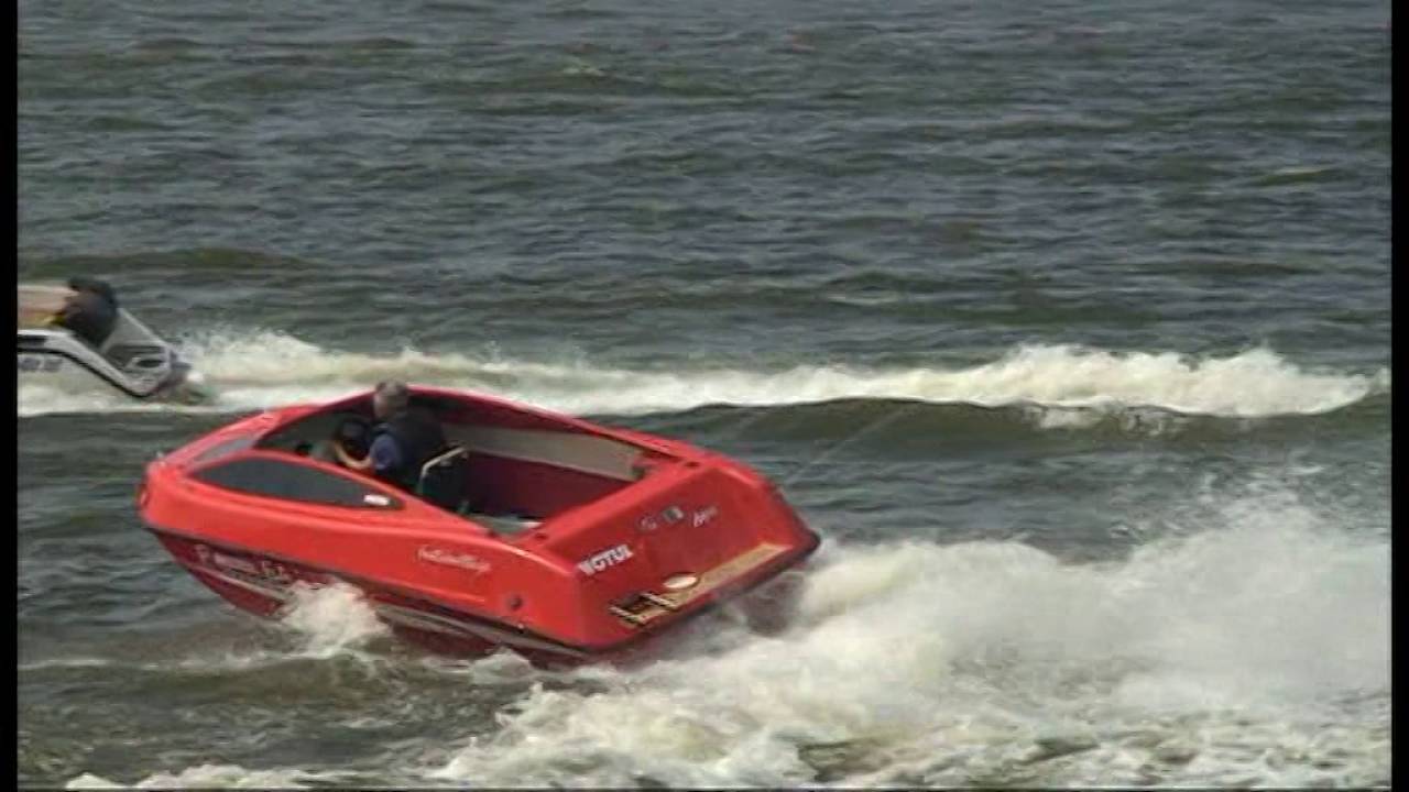 Водно моторные соревнования