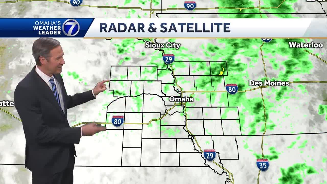 Rain chances winding down for Omaha - YouTube