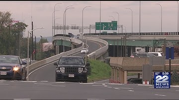 Barriers on I-91 South not enough to stop drivers attempting to take Exit 7 from I-391