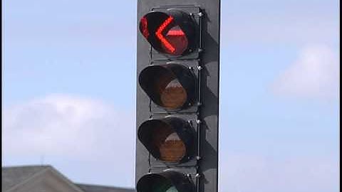 Flashing Yellow Arrow, Left Turn Traffic Signals