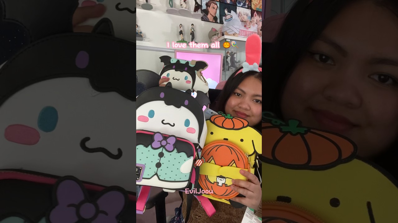Sanrio Halloween Bags are the cutest 🍭🎃 