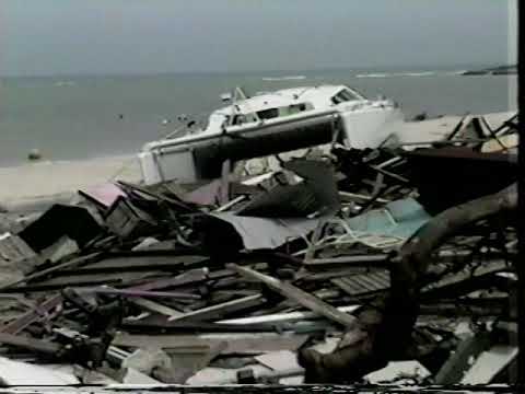 Hurricane LOUIS 1995 The Remake of an Island Jan Roosens part 1