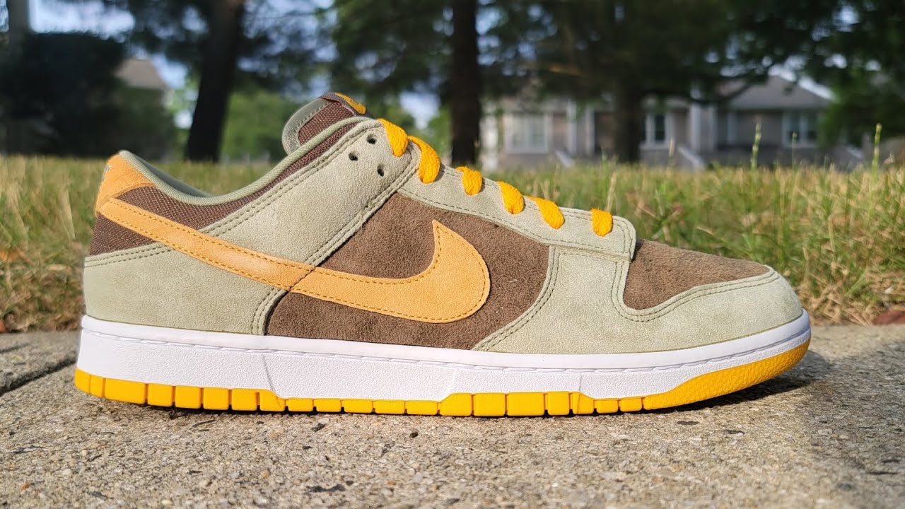 Nike Dunk Low SE Dusty Olive/Pro Gold DH5360-300 - YouTube