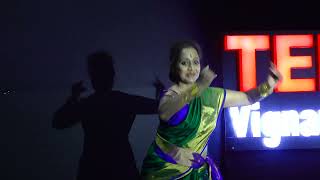 Reversing the Mainstream Notions  | Dr. Yashoda Thakore | TEDxVignansBoTreeSchool